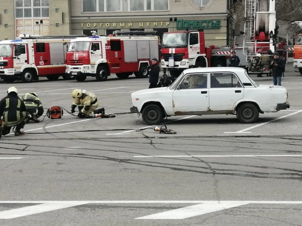 Первомай в Барнауле.