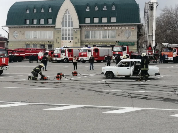 Первомай в Барнауле.