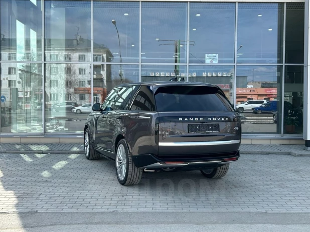  Land Rover Range Rover за 32,5 млн рублей в Барнауле