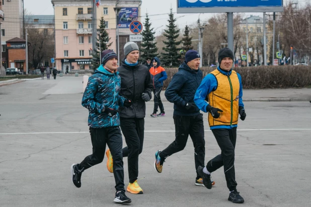 Забег "Динамовская десятка" в Барнауле.  