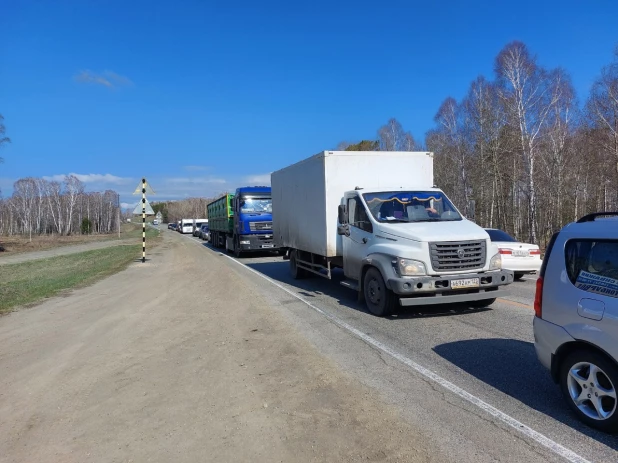 Пробка перед Б. Ключами.