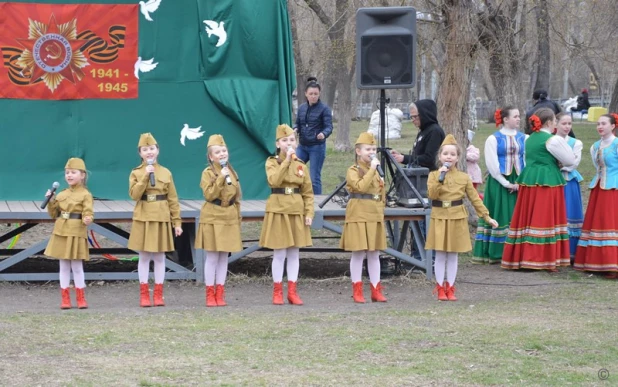 Концерт в Октябрьском районе