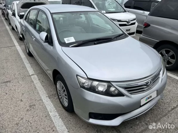 Toyota Allion.