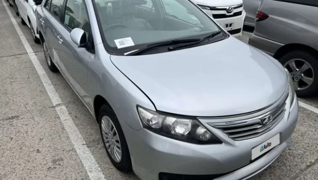 Toyota Allion.