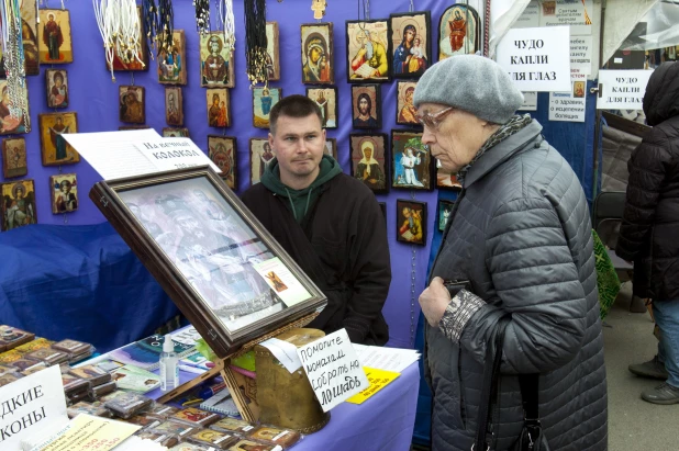 XIX Международная православная выставка-ярмарка «От покаяния к воскресению России».