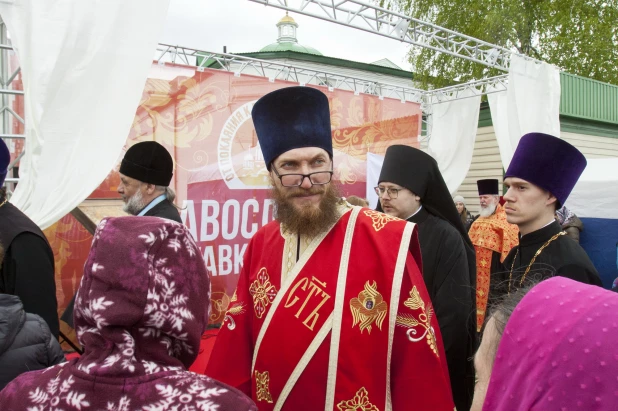 XIX Международная православная выставка-ярмарка «От покаяния к воскресению России».