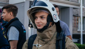 Корреспондент altapress.ru примерил на себе профессию пожарного. 
