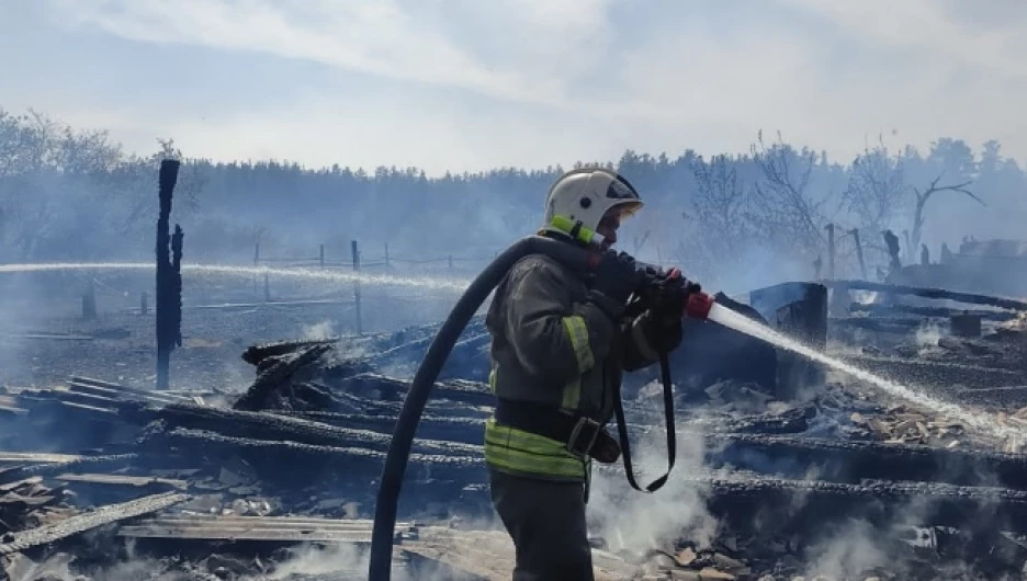 Пожары в Угловском и Егорьевском районах