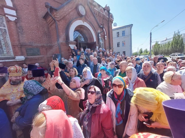 Открытие памятника Николаю Чудотворцу.