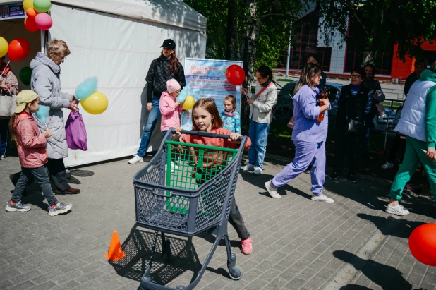 Празднование дня рождения ТЦ «Лидер».