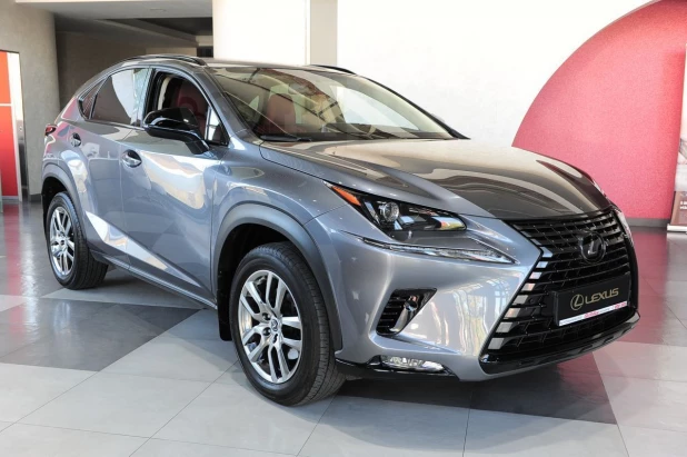  Lexus NX300 из Японии продают за 4,3 млн рублей