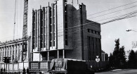 Строительство главного корпуса Алтайского государственного университета, дата фото не указана.