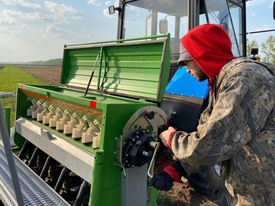 Мультинские озера ночью. Подготовка волонтеров онлайн. Тимхан база отдыха. Бирюзовая катунь река. Алтай работает.