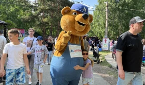 ГК Алгоритм организовал в парке праздник в честь Дня защиты детей.