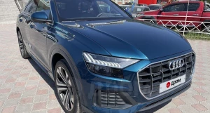 Audi Q8 2021 года выпуска продают за 11 млн рублей в Барнауле.