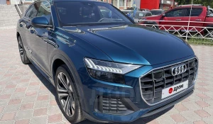 Audi Q8 2021 года выпуска продают за 11 млн рублей в Барнауле.