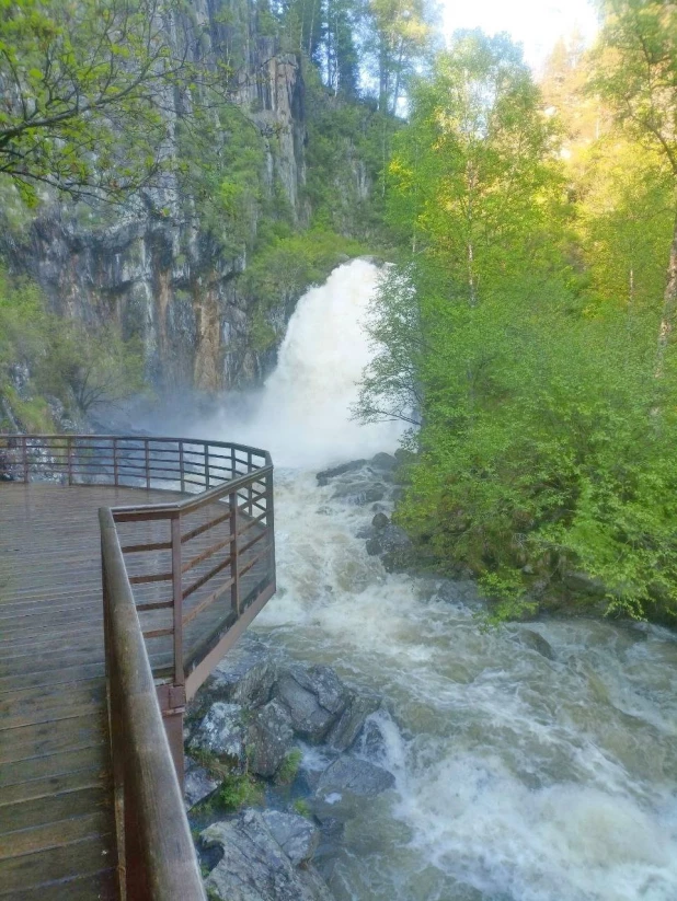 Водопад Корбу