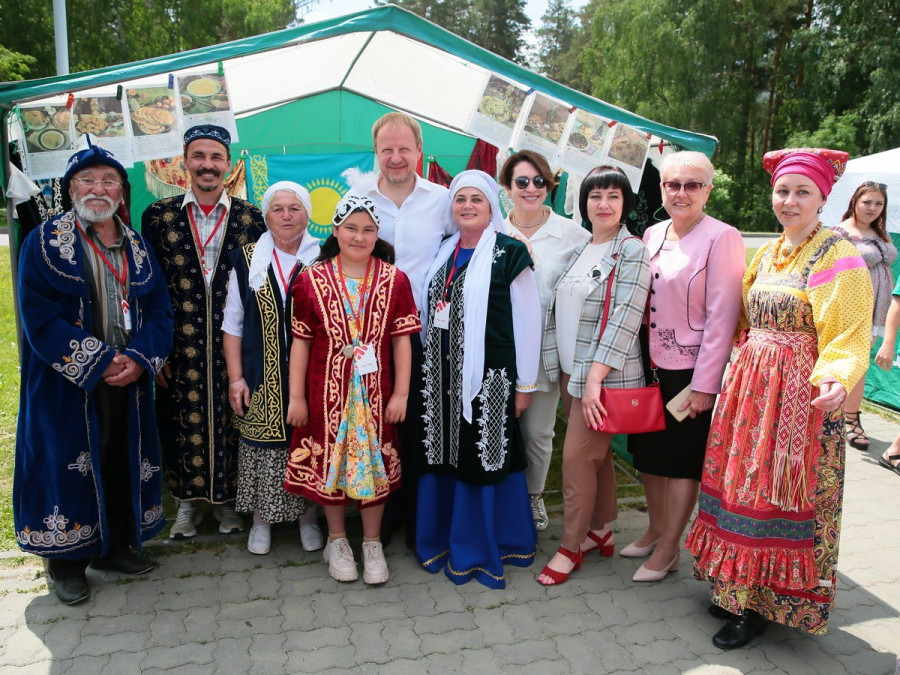 День России на фестивале традиционной культуры «День России на Бирюзовой Катуни».
