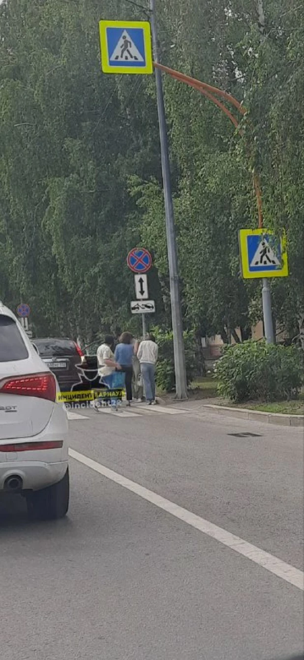 В Барнауле сбили женщину на пешеходном переходе