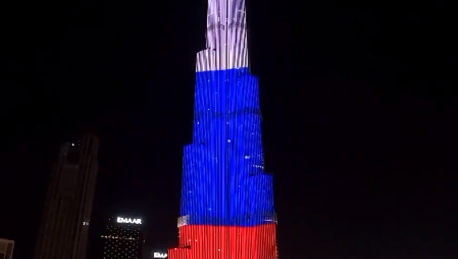 Небоскреб «Бурдж-Халифа» в Дубае