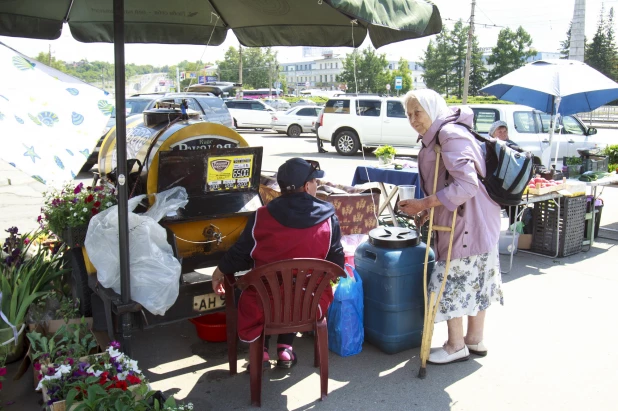 Площадь Спартака