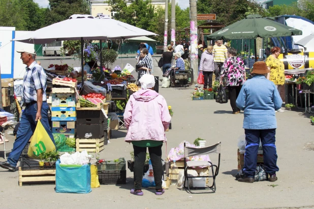 Площадь Спартака