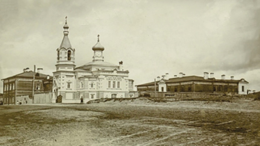 Тюремный комплекс Барнаула (1890-е годы). Фото тюремной церкви найдено краеведом Владимиром Терешкиным в Госархиве АК. 