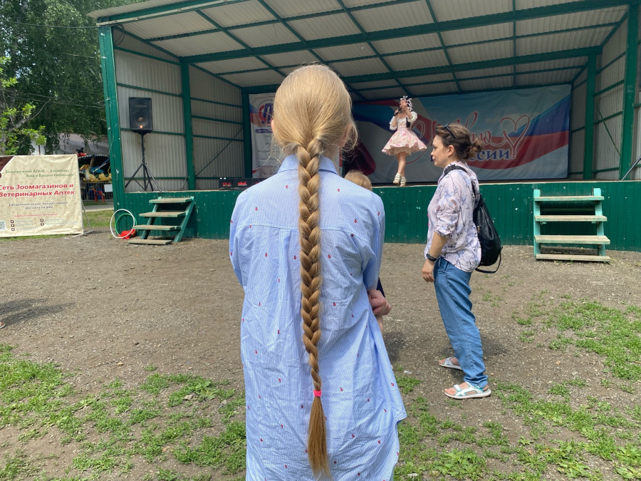 Конкурс на самую длинную косу в Барнауле