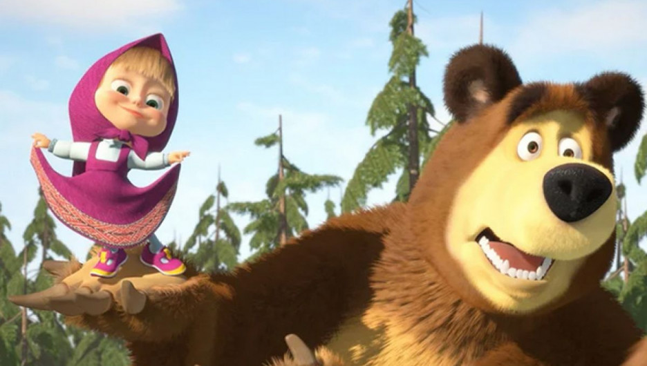 В Бийске появятся двухметровые Маша и Медведь в спортивных костюмах