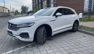 Белоснежный Volkswagen продают за 6,1 млн рублей в Барнауле.