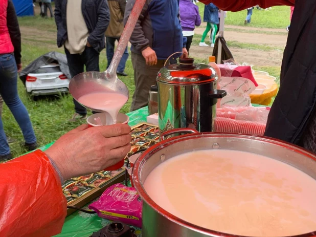 Литературный фестиваль Роберта Рождественского в Косихе.