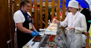 Алтайские продукты на "Дне сибирского поля". Июнь 2023 года. 