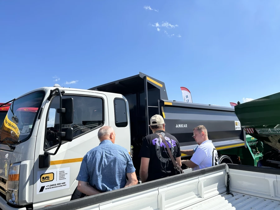 Компания BigMachine представила технику на выставке «День Сибирского поля – 2023».