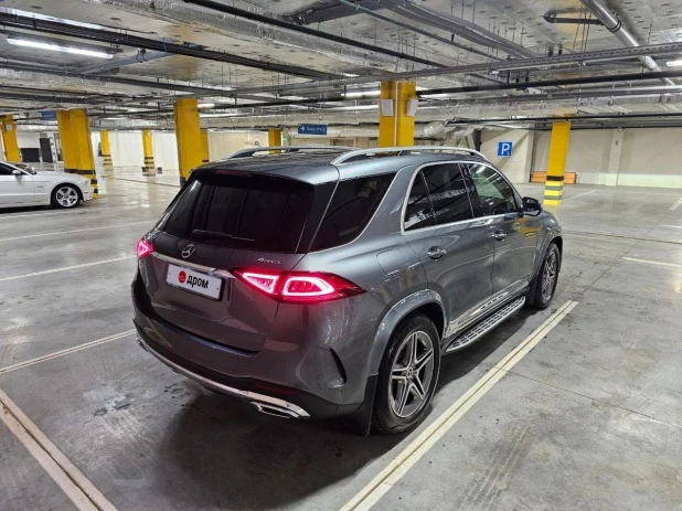 Mercedes-Benz GLE 2020 года выпуска