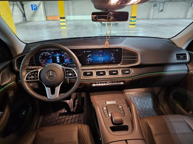 Mercedes-Benz GLE 2020 года выпуска