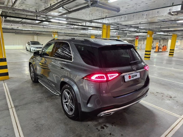 Mercedes-Benz GLE 2020 года выпуска