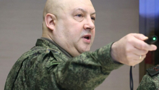 Куда пропал генерал армии Суровикин, рассказали в комитете Госдумы