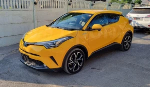 Toyota C-HR 2018 года выпуска 