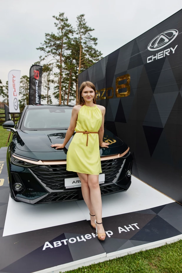 В Барнауле  презентовали новый седан D-класса Arrizo 8 от Chery.