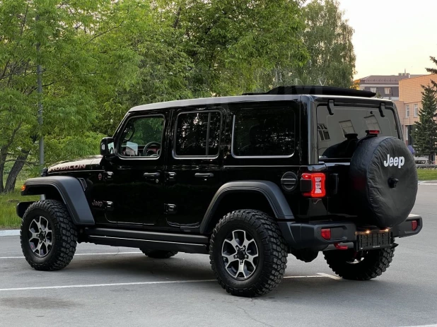 Jeep Wrangler 2022 года выпуска