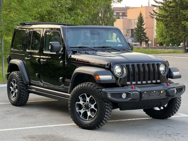 Jeep Wrangler 2022 года выпуска