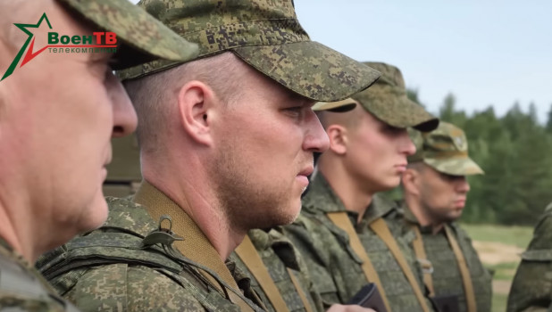 Бойцы ЧВК "Вагнер" обучают военнообязанных в Белоруссии.