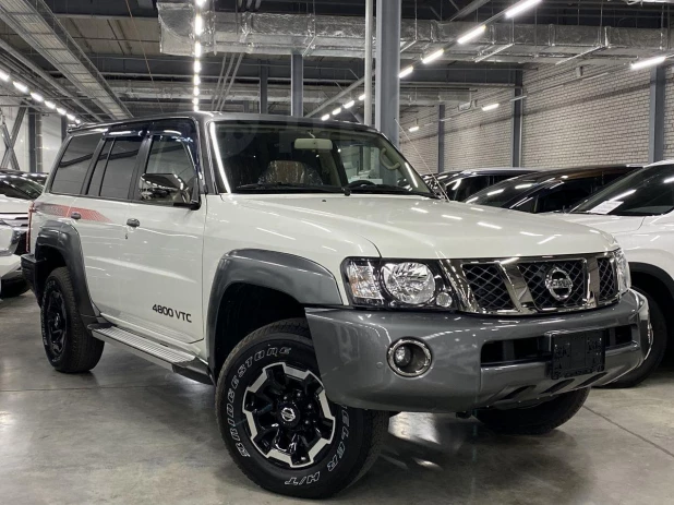 Nissan Patrol 2022 года выпуска