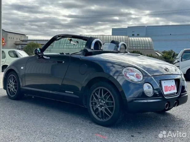 Daihatsu Copen 0.7 MT, 2011.