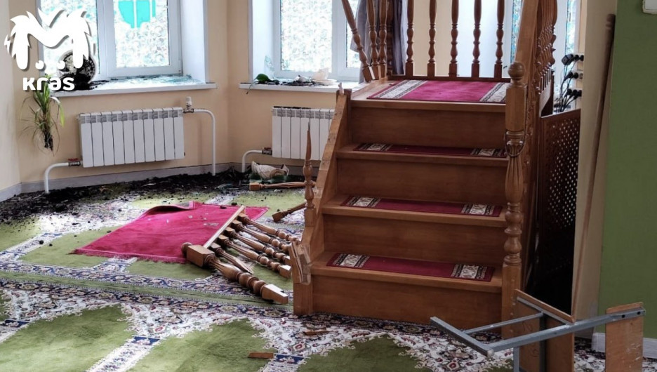 Красноярец напал на Соборную мечеть