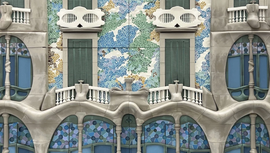 Навесные вентилируемые фасады компании ЗИАС — выставочный образец 3D фасада на выставке АрхМосква.