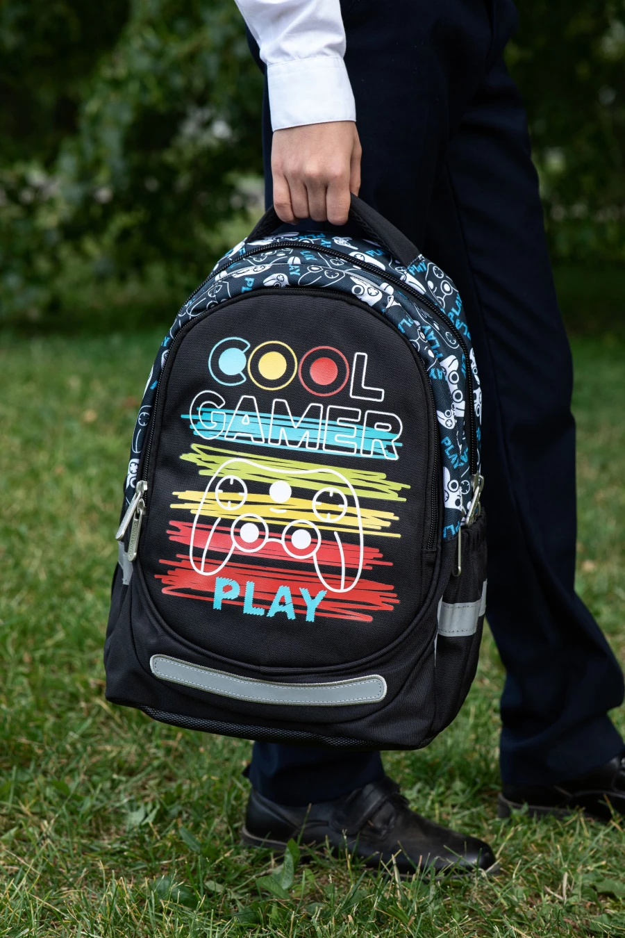 Галамарт предлагает широкий ассортимент товаров для школы.