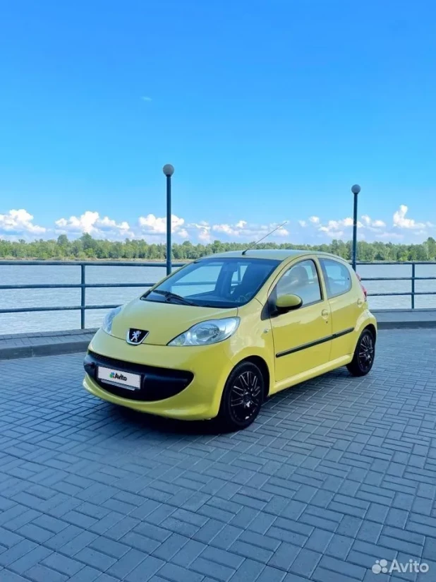 Peugeot 107 2017 года выпуска за 380 тыс. рублей