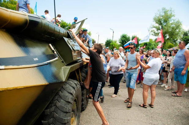 День ВДВ в Барнауле.