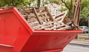 Правильная организация вывоза мусора.